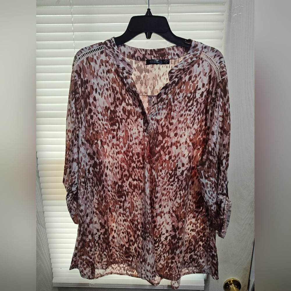 Cure Leopard Print Blouse